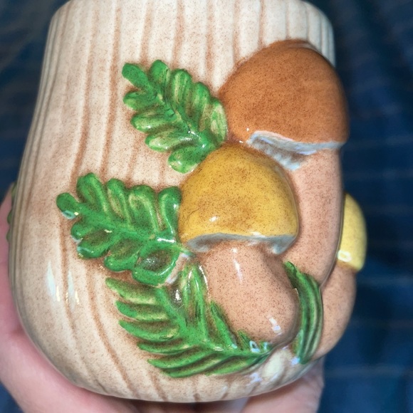 Vintage mushroom mug - Picture 5 of 5